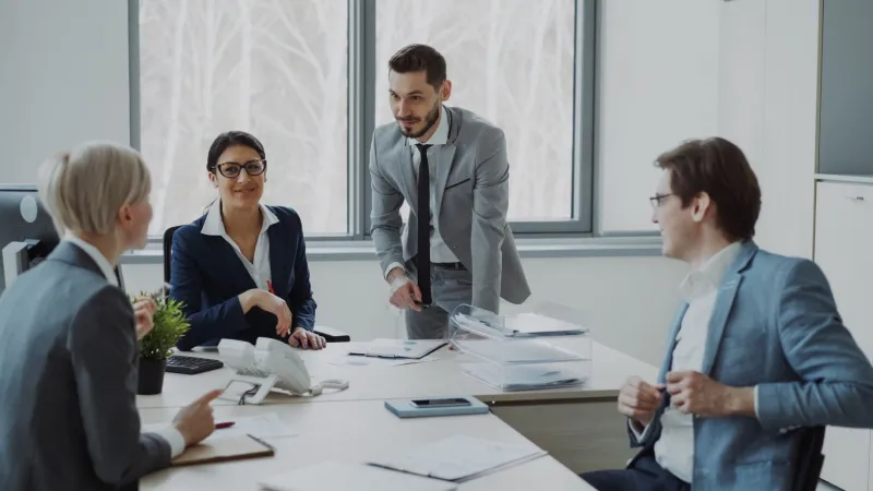 Generalist of specialist: welke keuze versterkt uw positie op de arbeidsmarkt van 2025?